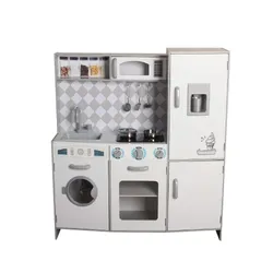 מטבח אלקטרוני מעץ עם מכונת קרח, מדיח, כלים וסט בישול